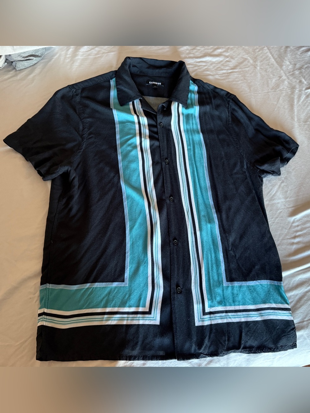 Express Mens Navy Blue Multi Stripe Short Sleeve Button Up Shirt Top Viscose L